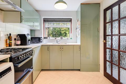 2 bedroom terraced house for sale, Cambridge CB4