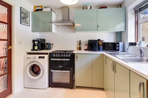 2 bedroom terraced house for sale, Cambridge CB4