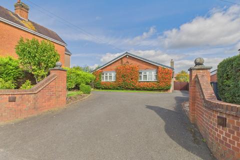 3 bedroom detached bungalow for sale, Alcester Road, Lickey End, B60
