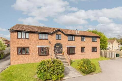 17 Alma Way, Pickering, YO18 7JH