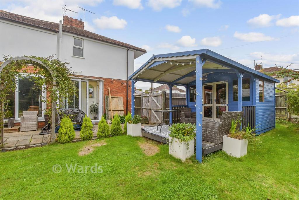 Workshop/Outbuildings