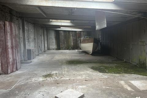 undefined, Hoskings Row, Redruth