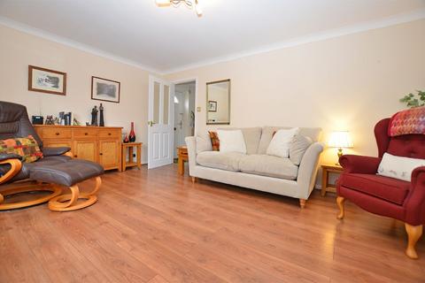 2 bedroom detached bungalow for sale, Gidney Drive, King's Lynn PE31