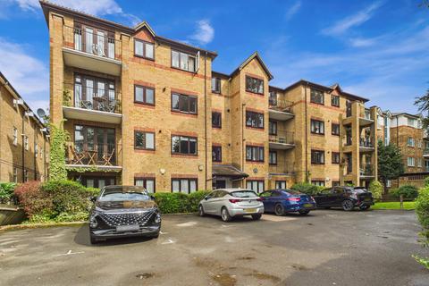 Balmoral Court, 35 The Avenue, Beckenham, BR3