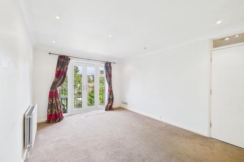 2 bedroom penthouse for sale, Balmoral Court, 35 The Avenue, Beckenham, BR3