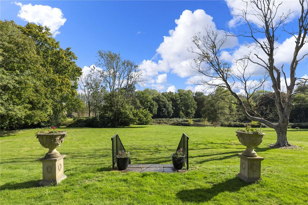 Gardens & Grounds