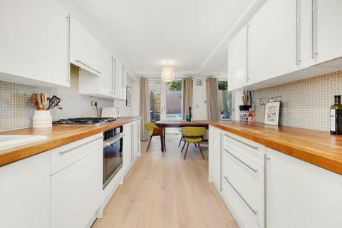 2 bedroom flat for sale, Great Western Road, Notting Hill