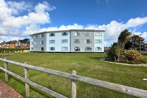 2 bedroom flat to rent, Sea Road, Barton on Sea, Hampshire. BH25 7NH