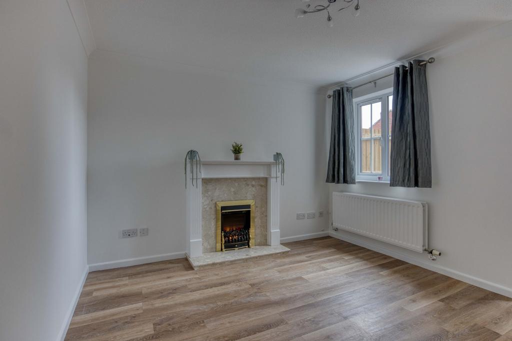 Ewemove Taunton - Graham Way (22)