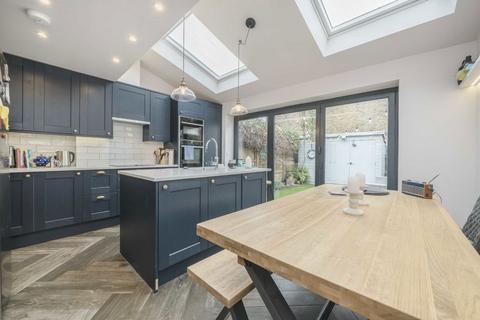undefined, Brook Road South, Brentford TW8