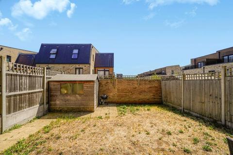 3 bedroom terraced house for sale, Minotaur Drive, Barnet, EN5
