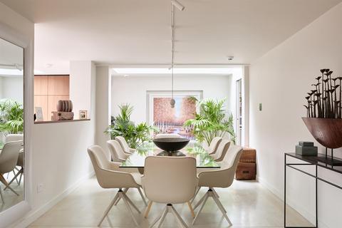 undefined, Church Street, Chiswick Mall, W4