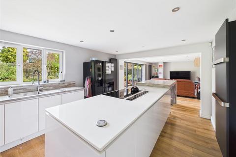 5 bedroom detached house for sale, Ingleton, Elloughton