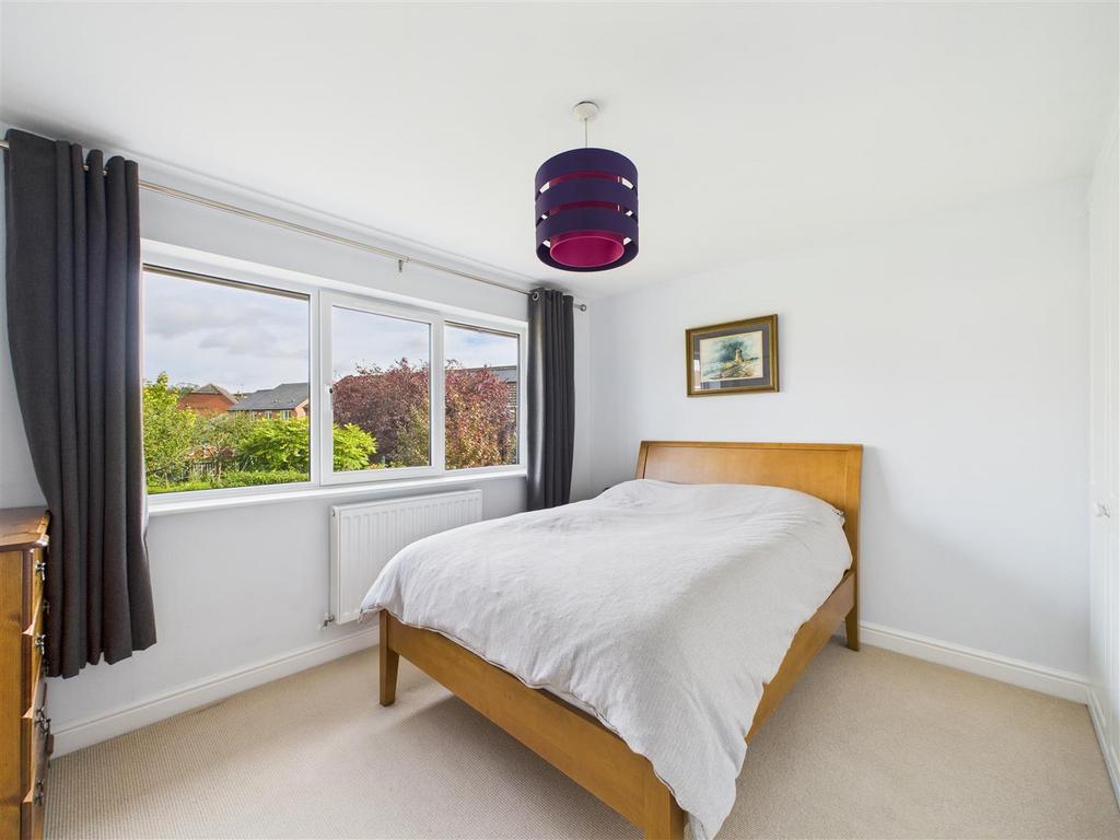 CAM03303 G0-PR0210-STILL005.jpg