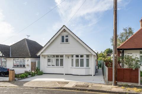 undefined, Hill Rise, Ruislip