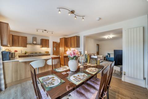 undefined, Hill Rise, Ruislip