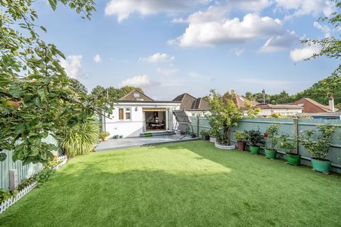 5 Hill Rise, Ruislip, HA4 7JN
