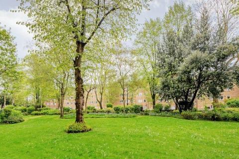 4 bedroom apartment to rent, Boundary Road, St Johns Wood, NW8