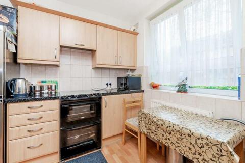 4 bedroom apartment to rent, Boundary Road, St Johns Wood, NW8