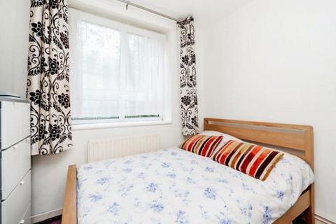 4 bedroom apartment to rent, Boundary Road, St Johns Wood, NW8