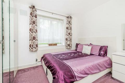 4 bedroom apartment to rent, Boundary Road, St Johns Wood, NW8