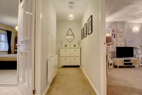 1 bedroom maisonette for sale, Lower Furney Close, Buckinghamshire HP13