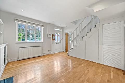 undefined, Melina Road, Shepherds Bush