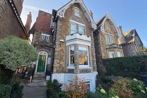 undefined, Epsom Road, Guildford GU1