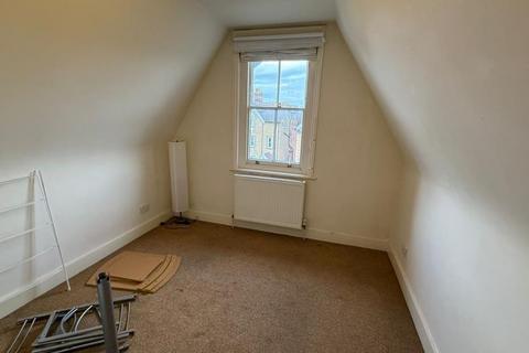 undefined, Epsom Road, Guildford GU1