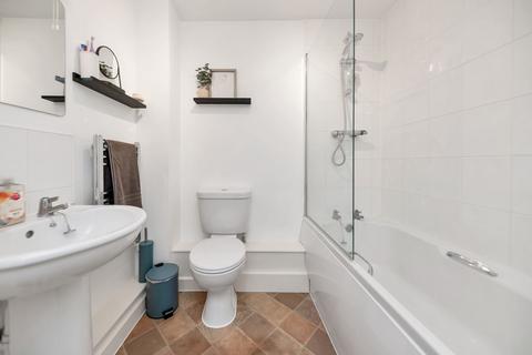 1 bedroom flat for sale, Goodes Court, Royston SG8