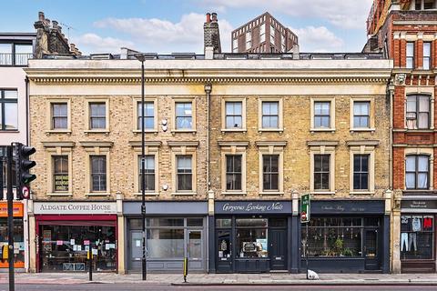Whitechapel High Street, London E1