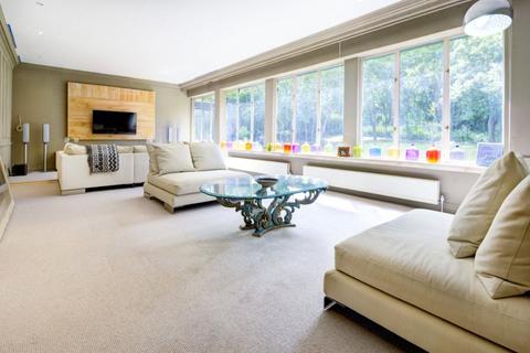 undefined, Neville Drive, Hampstead Garden Suburb, N2