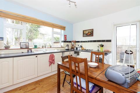 2 bedroom flat for sale, Rowlands Road, Worthing