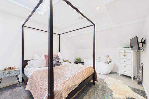 undefined, Southleigh Mews, Lemon Street