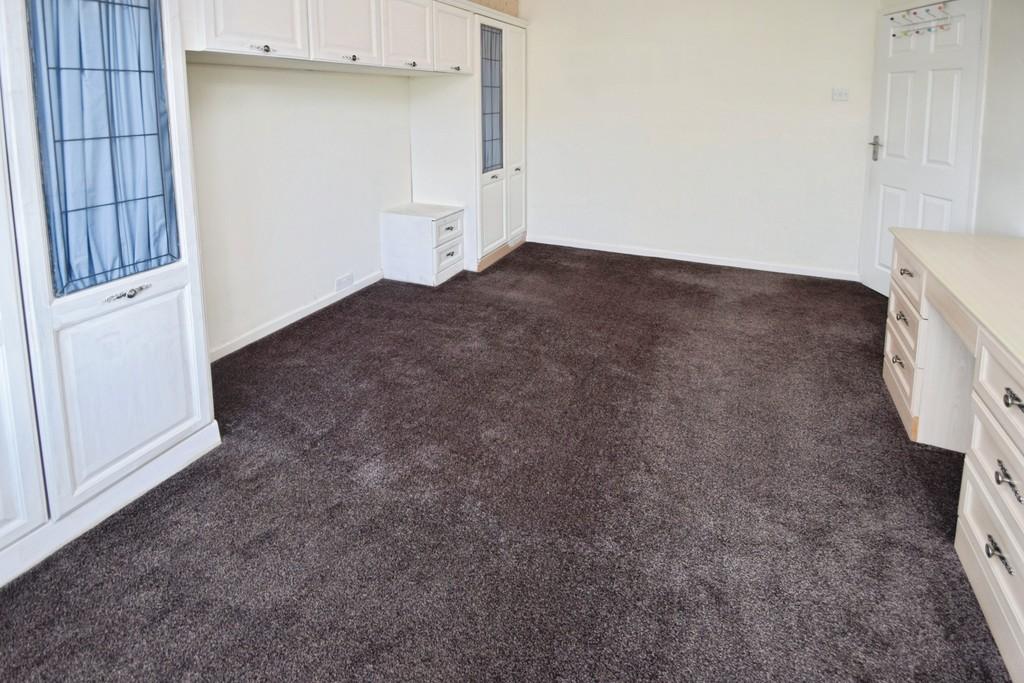 E945c140-Bedroom 203