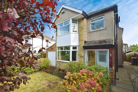 undefined, Wimborne Drive, Bradford BD15