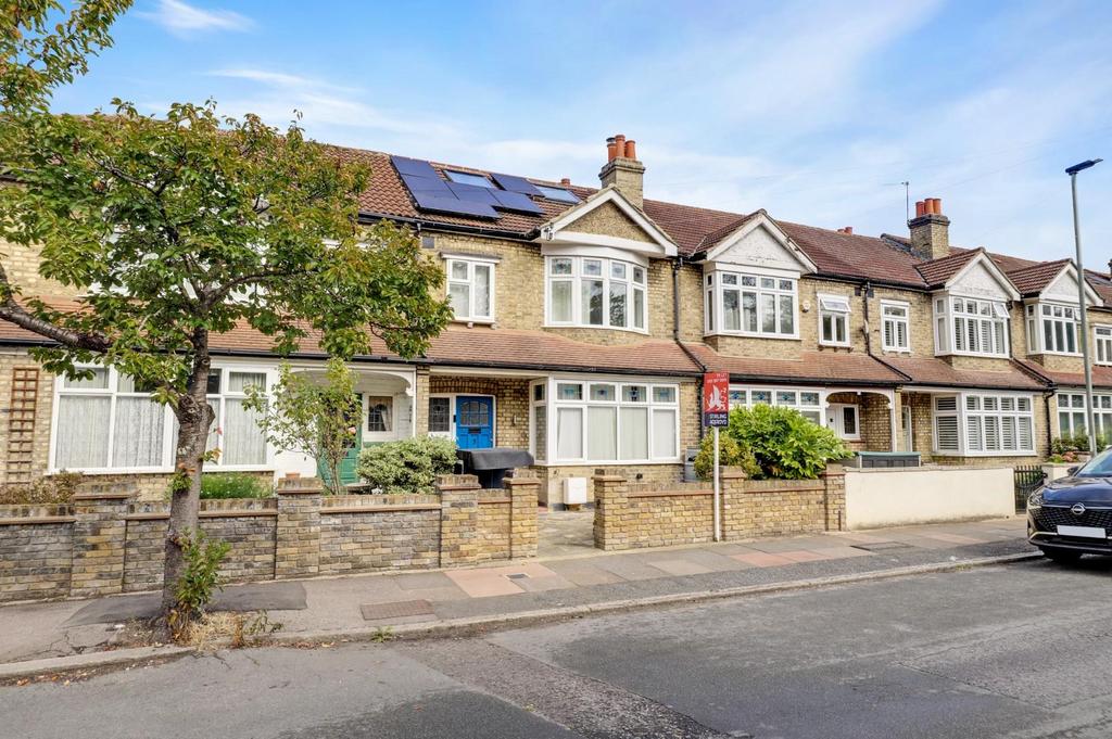 05-c6f2 JHProp Wpen - 3 Warwick Road - 1.jpg