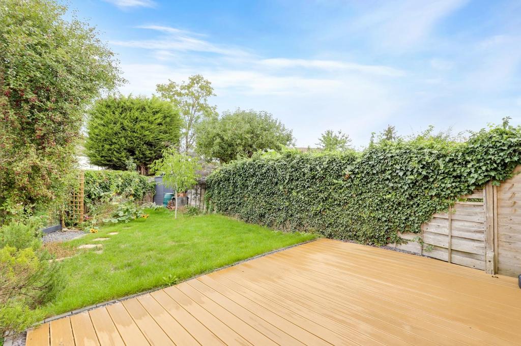 13-9d85 JHProp Wpen - 3 Warwick Road - 25.jpg