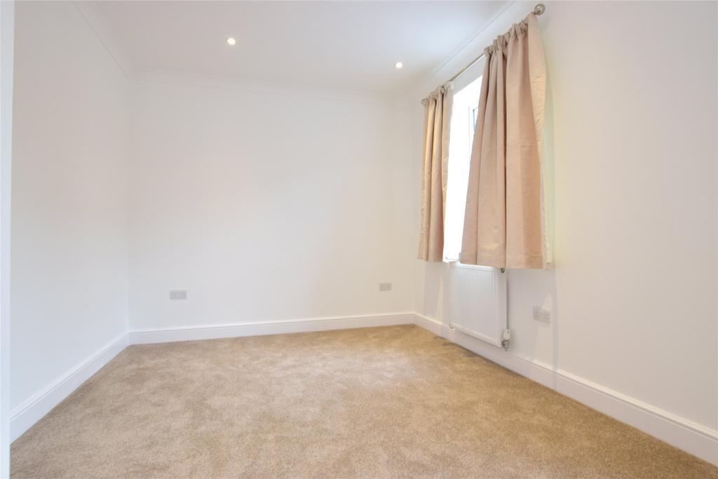 Bedrooms 2