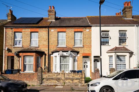 15 Mount Avenue, Southall, UB1 2LH