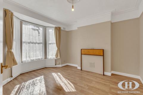 15 Mount Avenue, Southall, UB1 2LH