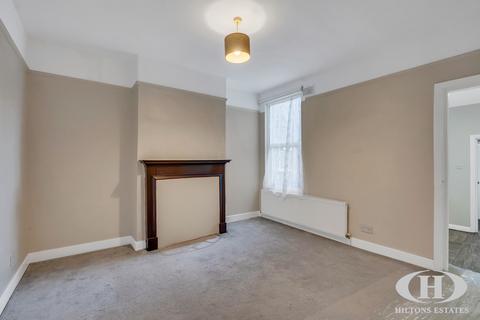15 Mount Avenue, Southall, UB1 2LH