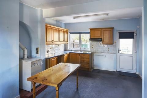 2 bedroom terraced house for sale, Lower Street, Quainton, Buckinghamshire.