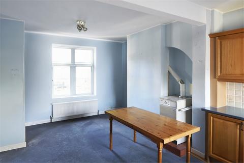 2 bedroom terraced house for sale, Lower Street, Quainton, Buckinghamshire.