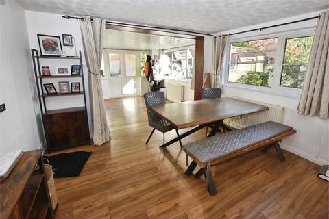 3 bedroom bungalow for sale, Twickenham Road, Milber, NEWTON ABBOT, Devon.