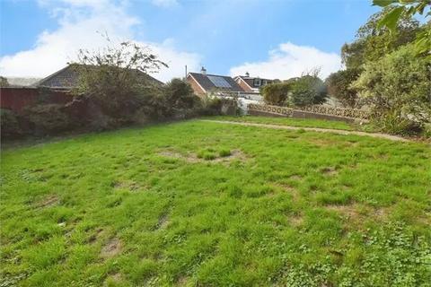 3 bedroom bungalow for sale, Twickenham Road, Milber, NEWTON ABBOT, Devon.