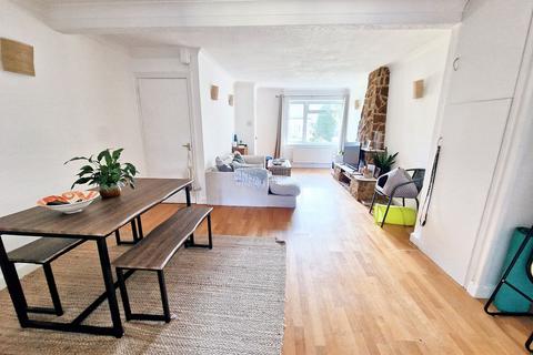 2 bedroom property for sale, Farningham Close, Maidstone ME14