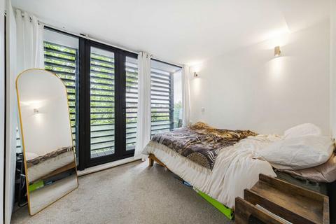 2 bedroom flat to rent, The Ink Building, London W10