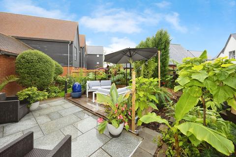 undefined, Conningbrook Avenue, Ashford, TN24 9