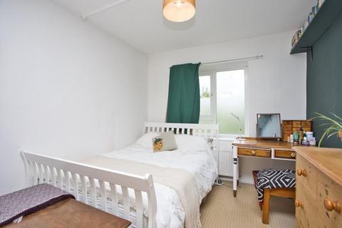 17 The Durlocks, Folkestone, CT19 6AH